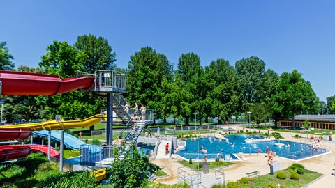 Im Rheinstrandbad Rappenwört in Karlsruhe fehlt weiter Personal