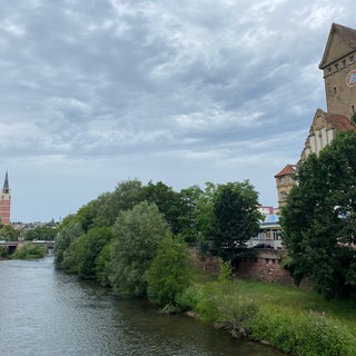 Die Ufer der Enz in Pforzheim sollen bei einer möglichen Landesgartenschau aufgewertet werden.