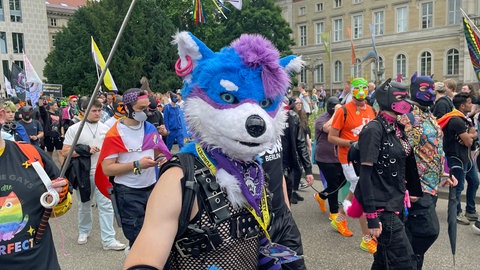 Rund 11.000 Menschen beteiligten sich an der Demonstration zum CSD in Karlsruhe