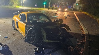 Unfall mit Sportwagen B10 Pforzheim