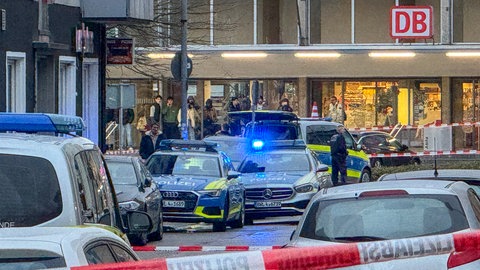 Der Bereich um den Bruchsaler Bahnhof wurde am Montagnachmittag weiträumig abgesperrt