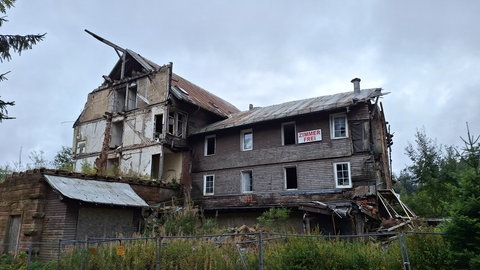 Die Ruine Hundseck an der Schwarzwaldhochstraße.