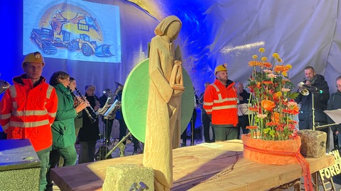 Tunnelbauer feiern am 4. Dezember auf der Baustelle des neuen Pumpspeicherkraftwerks in Forbach die heilige Barbara.