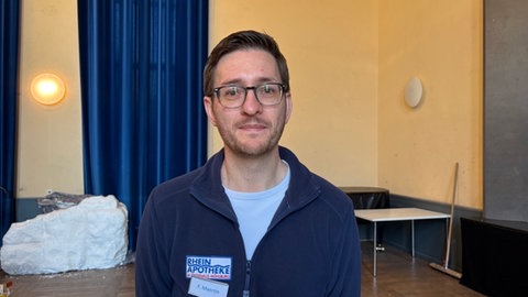 Apotheker Felix Maertin bei der Impfaktion am KIT