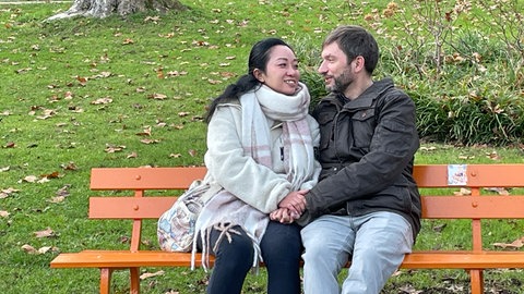Catherine und Sebastian haben sich auf dem Weihnachtsmarkt in Baden-Baden kennengelernt
