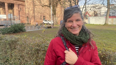 Christine stammt aus der Schweiz. Dieses Jahr kommen die Geschwister nach Karlsruhe und dann feiern alle gemeinsam bei ihr Weihnachten. 