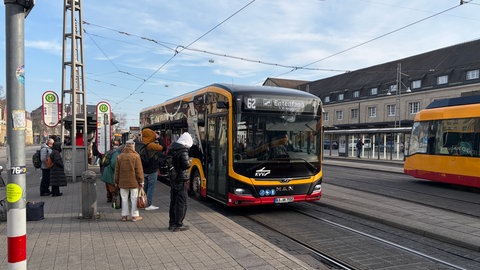 Bus der VBK am Hauptbahnhof Karlsruhe