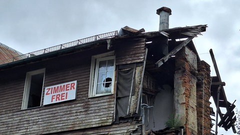 Solche Zimmer braucht niemand: Die Ruine Hundseck an der Schwarzwaldhochstraße.