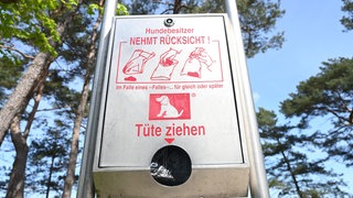 (Symbolbild) Hundekotbeutel-Spender