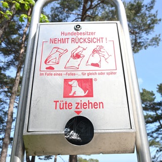 (Symbolbild) Hundekotbeutel-Spender