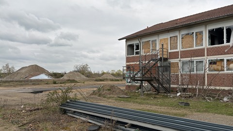 Das C-Areal in der Karlsruher Nordstadt liegt seit Jahren brach.