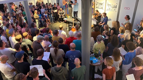 Kneipenchor in Karlsruhe bereitet sich auf das Kneipenchor Festival vor