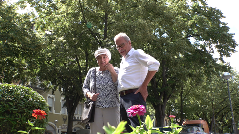 Uwe-Detlef Müller und seine Frau Gaby. Bei Gaby diagnostizierten Ärzte mit 58 Jahren Alzheimer-Demenz. Jetzt kümmert sich ihr Mann um sie.