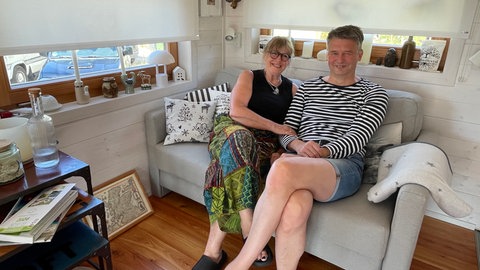 Jens Schäfer und Sonja Guglielmoni wohnen in einem Tiny House in Bühl-Eisental 