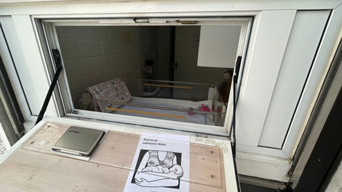 Die Babyklappe in Karlsruhe. Sie feiert dieses Jahr ihr 25. Jubiläum.