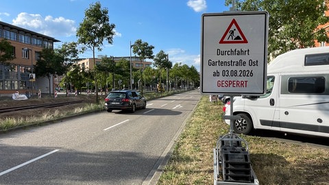 Die Brauerstraße in Karlsruhe wird während der Bauarbeiten für Autofahrer zum Nadelöhr.