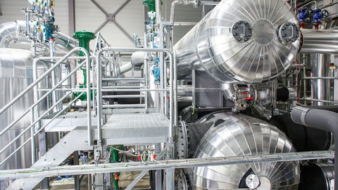 Erste Mannheimer Flusswärmepumpe von MVV