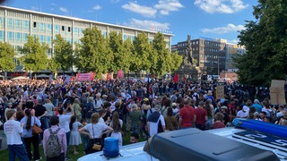 Demo-Zug auf dem Mannheimer Paradeplatz