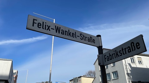 Straßenschild Felix-Wankel-Straße