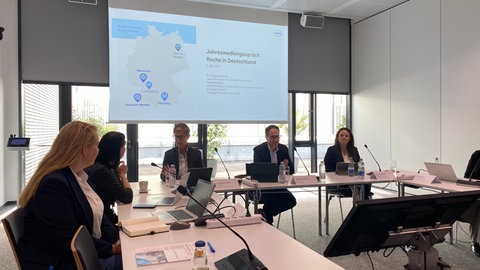 Pressekonferenz bei Roche in Mannheim