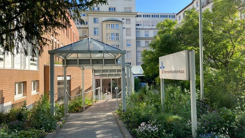 Der Eingangsbereich des Mannheimer Theresienkrankenhauses