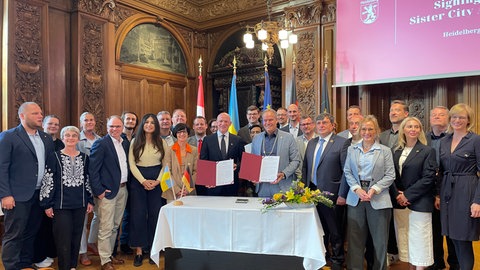 Heidelberger Gemeinderatsmitglieder mit Bürgermeister aus Odessa 
