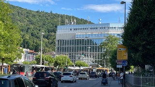 Außenansicht Gebäude Galeria Kaufhof Bismarckplatz Heidelberg