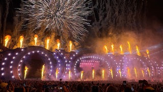 Abschlussfeuerwerk beim Glücksgefühle Festival 2025 auf dem Hockenheimring.