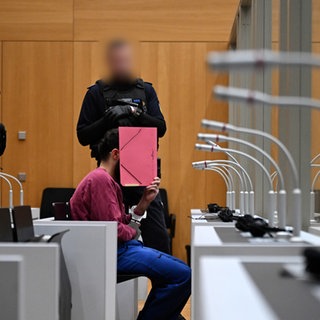 Der Angeklagte Sulaiman A. im Oberlandesgericht in Stuttgart (Archivbild)
