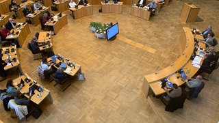 Das Uniklinikum Heidelberg kauft das Uniklinikum Mannheim. Damit zahlt das Land den Betrieb.