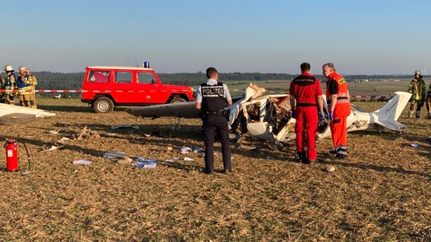 Flugzeugabsturz bei Höpfingen Pilot kommt ums Leben