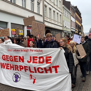 "Schulstreik gegen Wehrpflicht" in Heidelberg