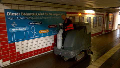 Reinigung am Mannheimer Hauptbahnhof