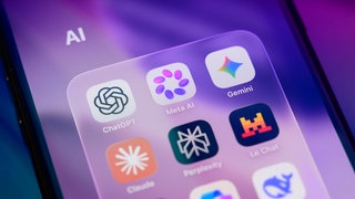 KI-Anwendungen auf einem Smartphone (Symbolbild)