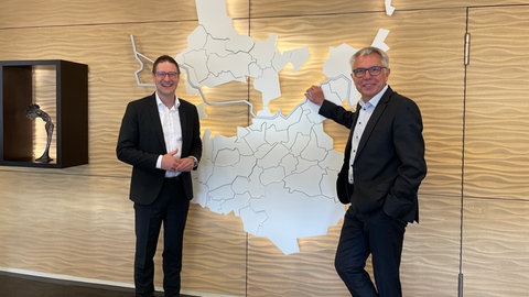 Der Landrat des Rhein-Neckar-Kreises Stefan Dallinger mit Nachfolger Manuel Just