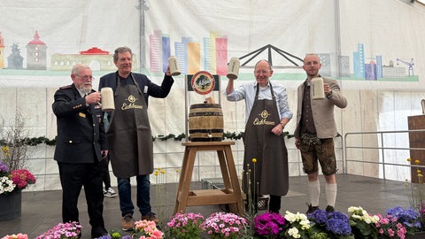 Fassanstich am Vortag der Maimarkt-Eröffnung