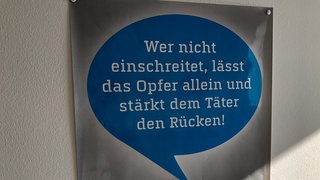 Foto aus der Kampagne zum Schutz von Opfern häuslicher Gewalt.