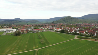 Auf diesen Wiesen bei Weilheim (Kreis Esslingen) will Cellcentric eine Brennstoffzellenfabrik bauen.