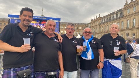 Die schottischen Fans sind überzeugt: Sie haben die beste Stimmung und die beste Mannschaft.