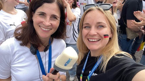 Erinnerungen an die EM-Einsätze der Stuttgart SWR Reporterinnen und Reporter.