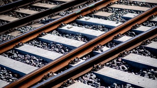 Blick auf Bahngleise