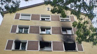 Die Wohnung im zweiten Obergeschoss des Hauses stand in Flammen.