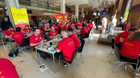Das Foyer des Landesmuseums Württemberg im Alten Schloss Stuttgart bei der Catan-WM 2025.