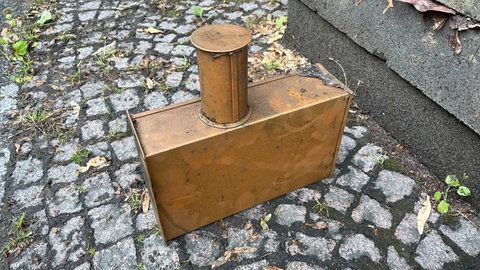 Eine Zeitkapsel aus der Cannstatter Kirchturmspitze