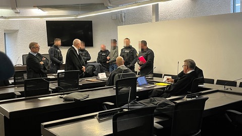 Prozess am Landgericht Stuttgart: Drei Männer sind angeklagt, nachdem bei einem Unfall in Ludwigsburg drei Frauen starben