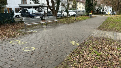 Der Tatort in Stuttgart-Weilimdorf: Hier fielen in der Nacht auf Sonntag Schüsse.