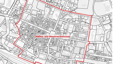 In der Göppinger Innenstadt gilt nach mehrfachen Zwischenfällen jetzt eine Waffen- und Messerverbotszone. Auf der Karte ist das verzeichnet. 