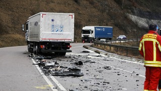 Unfall auf Geislinger Steige mit Lkw und Auto