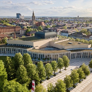 Das Kulturhaus Forum am Schlosspark in Ludwigsburg ist marode, eine Sanierung ist nötig. Die Kosten sind hoch.