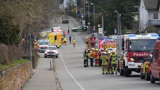 Großeinsatz an einer Schule in Böblingen: Mehrere Menschen hatten über Atemwegsbeschwerden geklagt.
